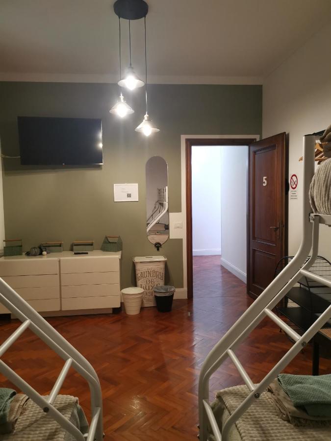 Villa Flora Affittacamere Luni Eksteriør billede